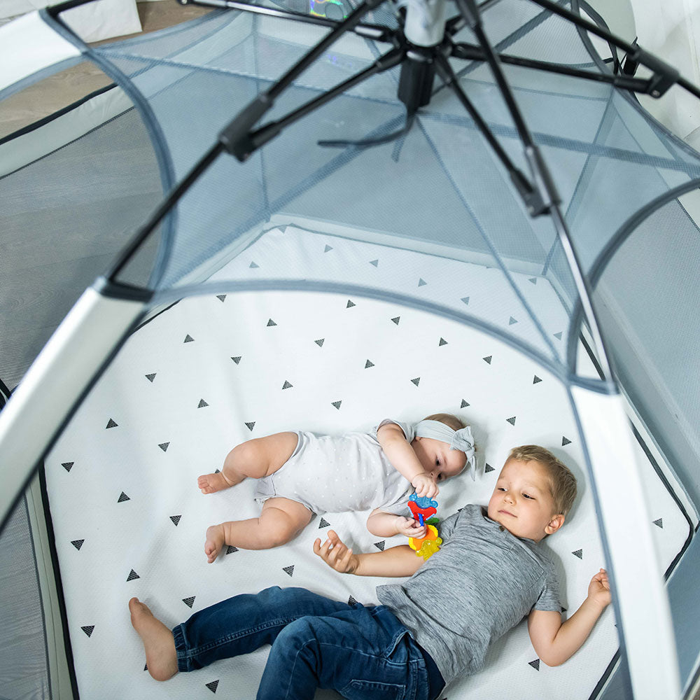 Pop 'N Go® Playpen - Elevate